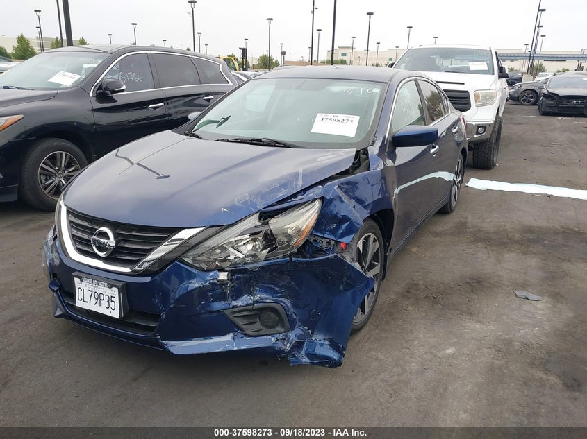 VIN 1N4AL3AP3JC119904 2018 NISSAN ALTIMA 2.5 SR