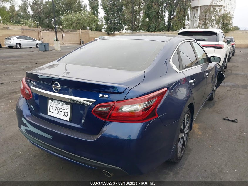 VIN 1N4AL3AP3JC119904 2018 NISSAN ALTIMA 2.5 SR