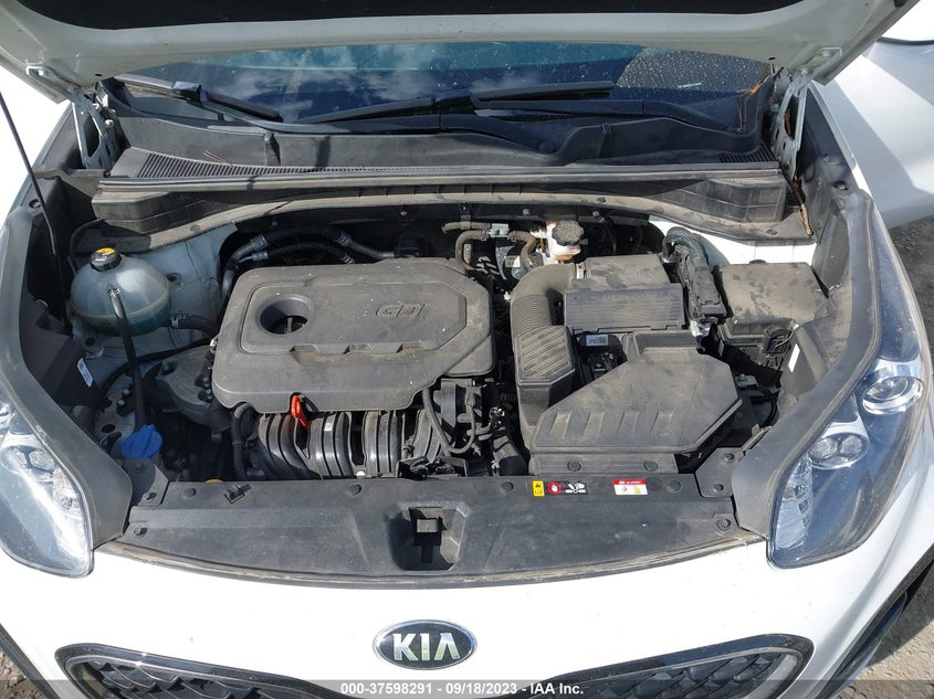 VIN KNDPMCAC1L7680001 2020 KIA SPORTAGE LX