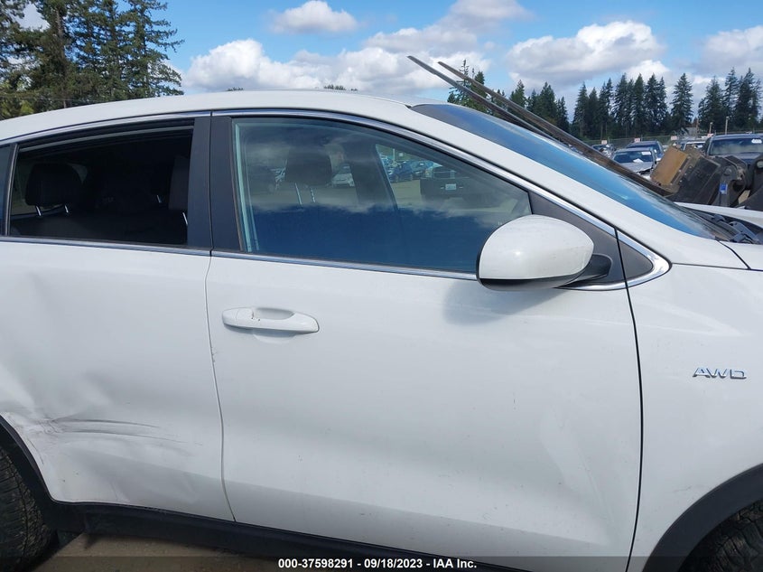 VIN KNDPMCAC1L7680001 2020 KIA SPORTAGE LX