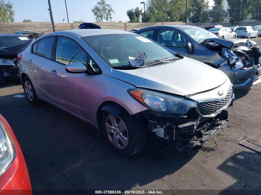 2016 KIA FORTE LX - KNAFK4A69G5577604