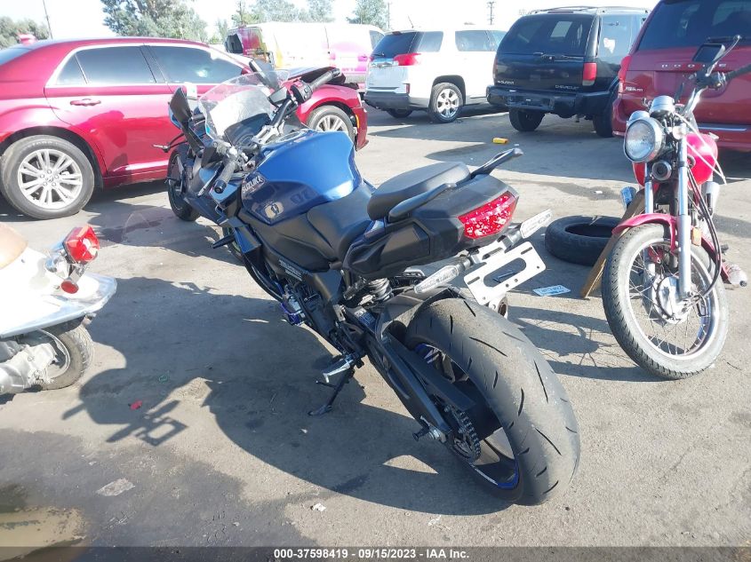 2022 SUZUKI GSX1000 GT/GT+ - JS1EK12D0N7100050