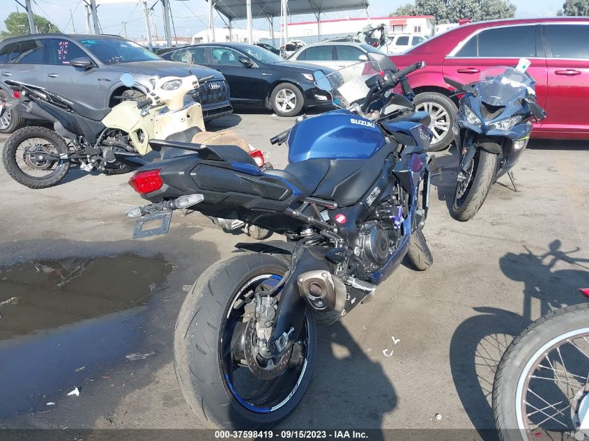 2022 SUZUKI GSX1000 GT/GT+ - JS1EK12D0N7100050