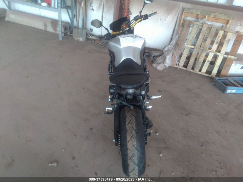 2017 YAMAHA FZ09 JYARN53E8HA002383