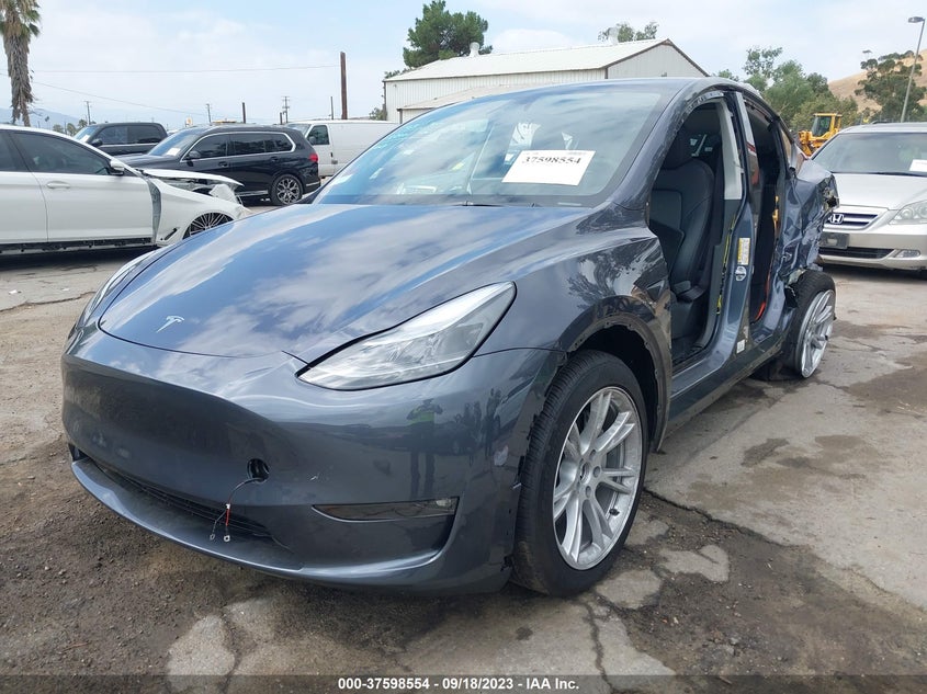 VIN 7SAYGDEE6PF805607 2023 TESLA MODEL Y LONG RANGE
