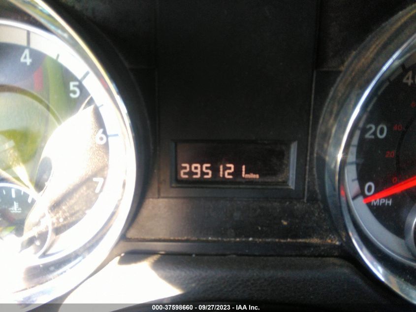 2013 DODGE GRAND CARAVAN SXT - 2C4RDGCG1DR716995