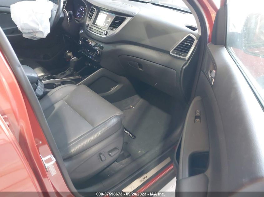 2016 HYUNDAI TUCSON LIMITED/SPORT AND ECO/SE - KM8J3CA27GU086161