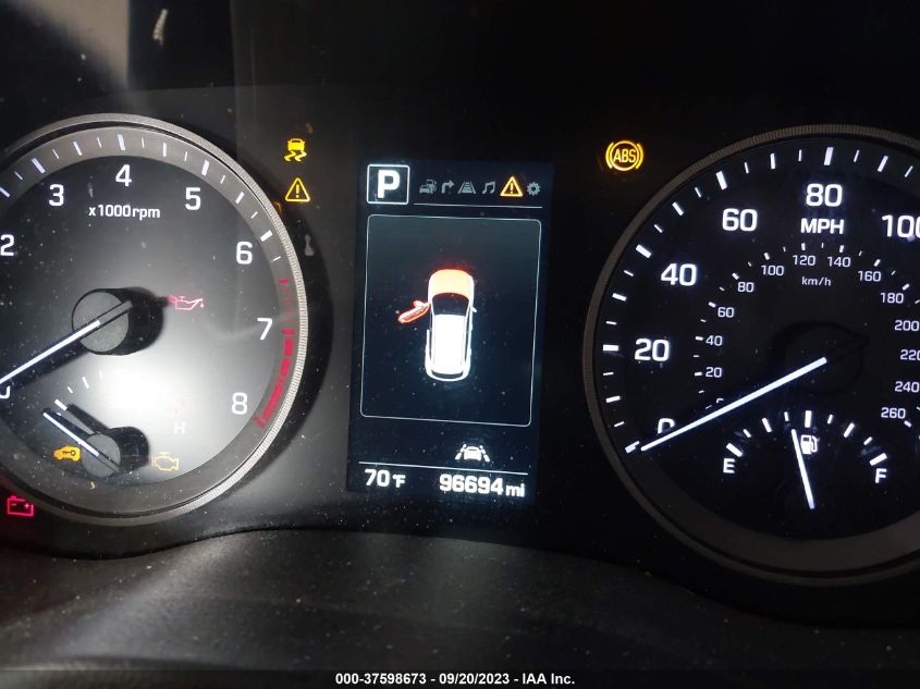 2016 HYUNDAI TUCSON LIMITED/SPORT AND ECO/SE - KM8J3CA27GU086161