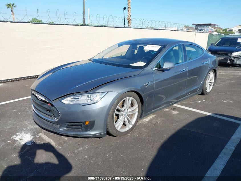 2013 TESLA MODEL S - 5YJSA1ACXDFP10549
