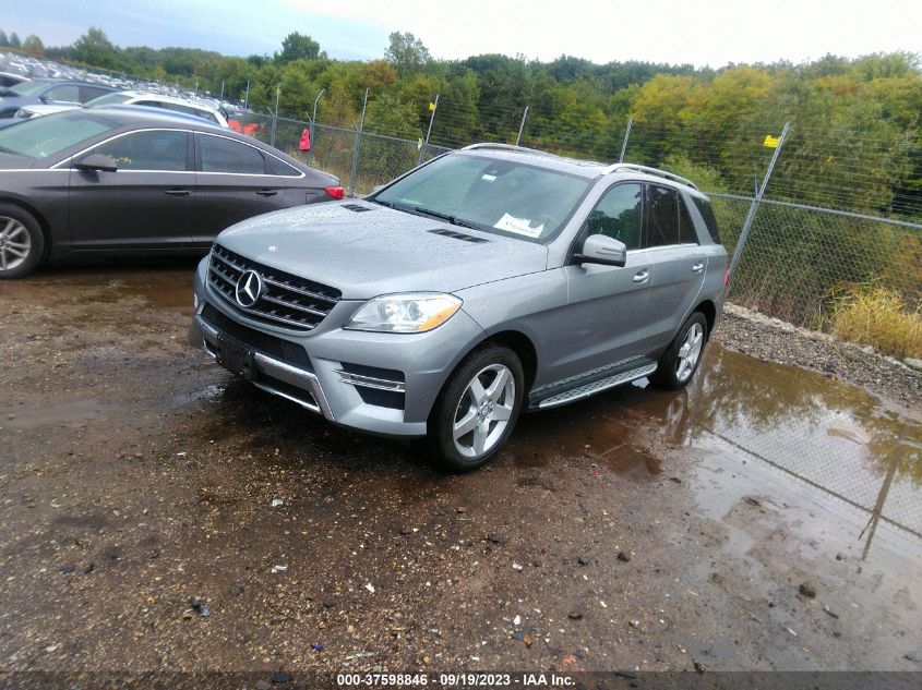 2014 MERCEDES-BENZ M-CLASS ML 350 4JGDA5JB4EA356444
