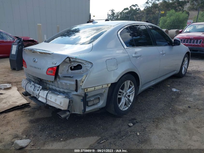 2013 INFINITI G37 JOURNEY JN1CV6AP2DM714999
