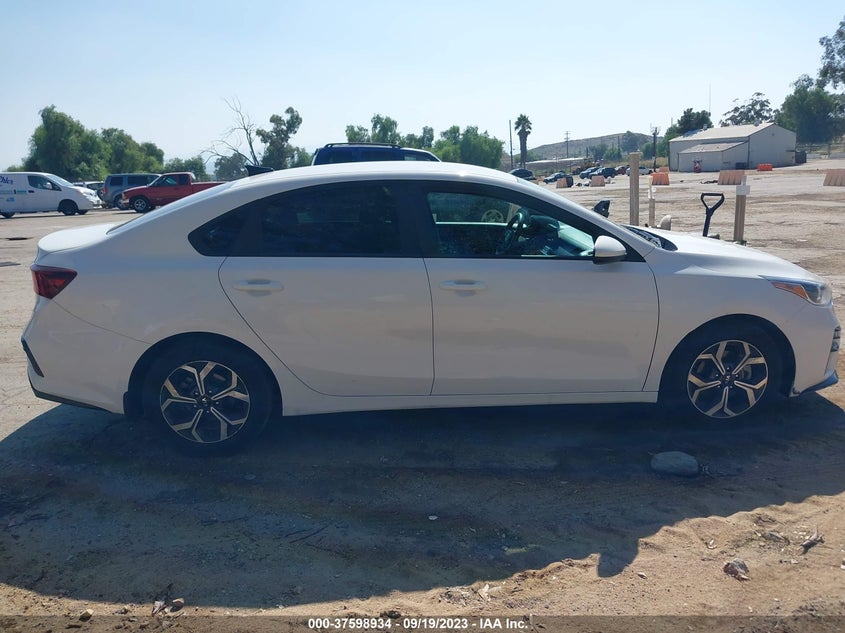 VIN 3KPF24AD0LE195154 2020 KIA FORTE LXS