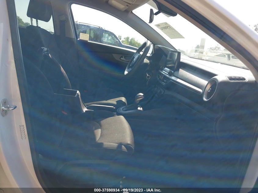 VIN 3KPF24AD0LE195154 2020 KIA FORTE LXS