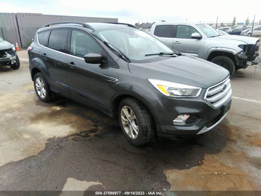 2018 FORD ESCAPE SE - 1FMCU0GD3JUD06870