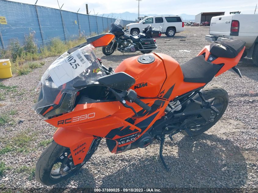 2023 KTM 390 RC MD2JYJ400PC226149