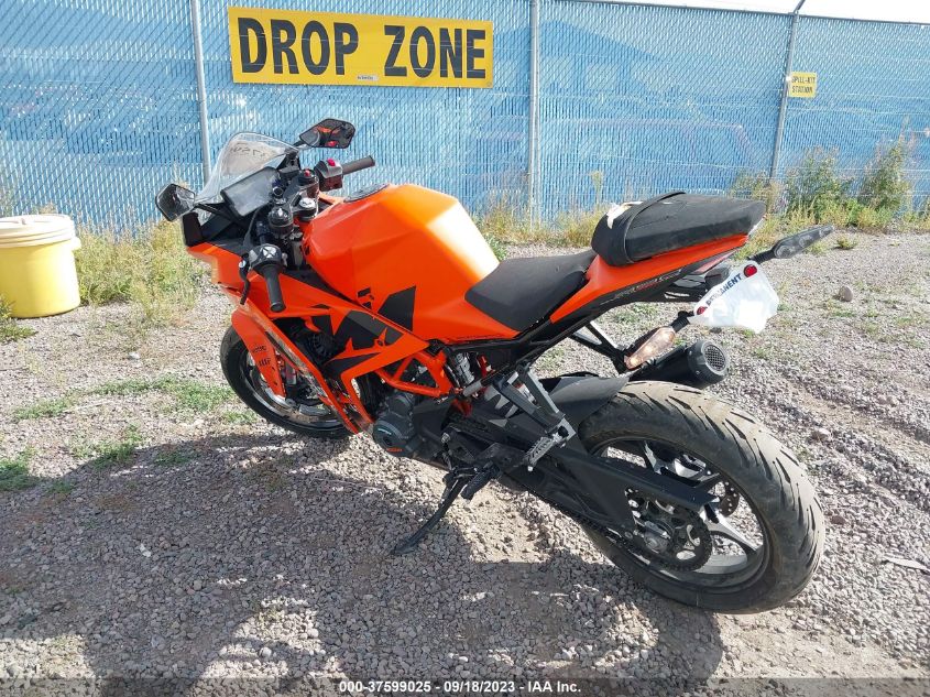 2023 KTM 390 RC MD2JYJ400PC226149