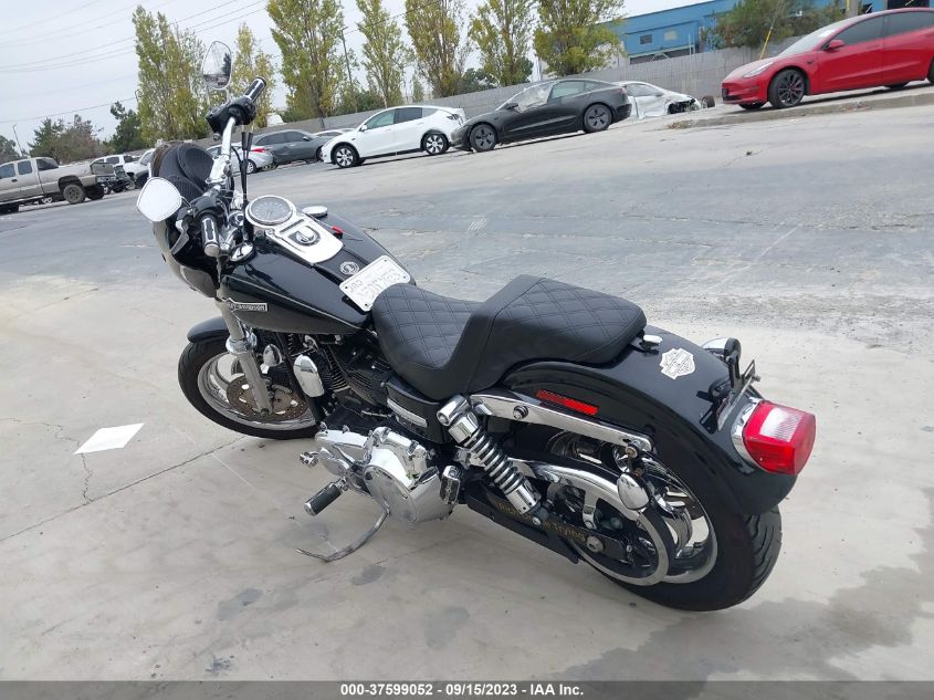 2012 HARLEY-DAVIDSON FXDC DYNA SUPER GLIDE - 1HD1GV411CC303497