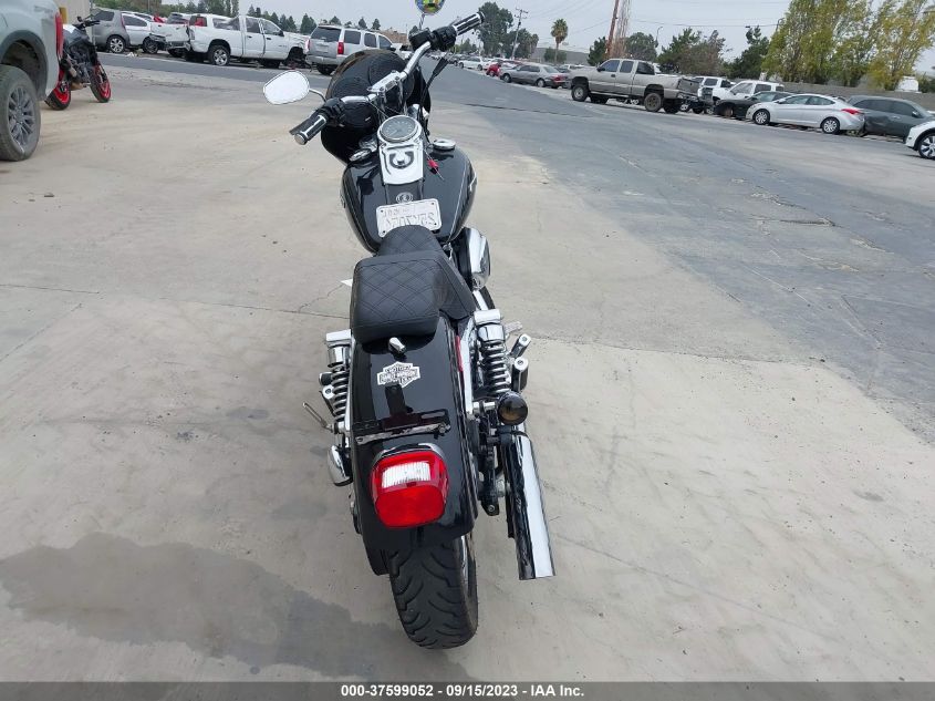 2012 HARLEY-DAVIDSON FXDC DYNA SUPER GLIDE - 1HD1GV411CC303497