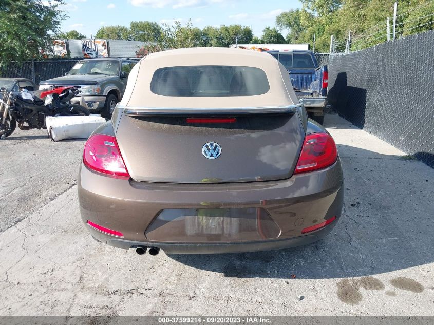 2013 VOLKSWAGEN BEETLE CONVERTIBLE 2.5L W/TECH 3VW5X7AT3DM825081