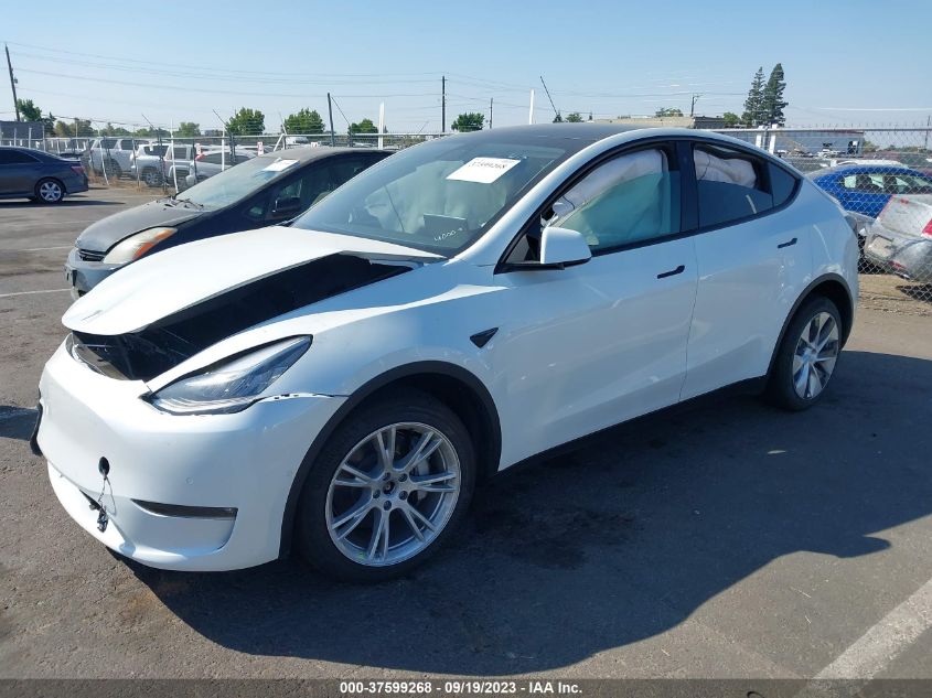 2022 TESLA MODEL Y - 7SAYGDEE9NF353990