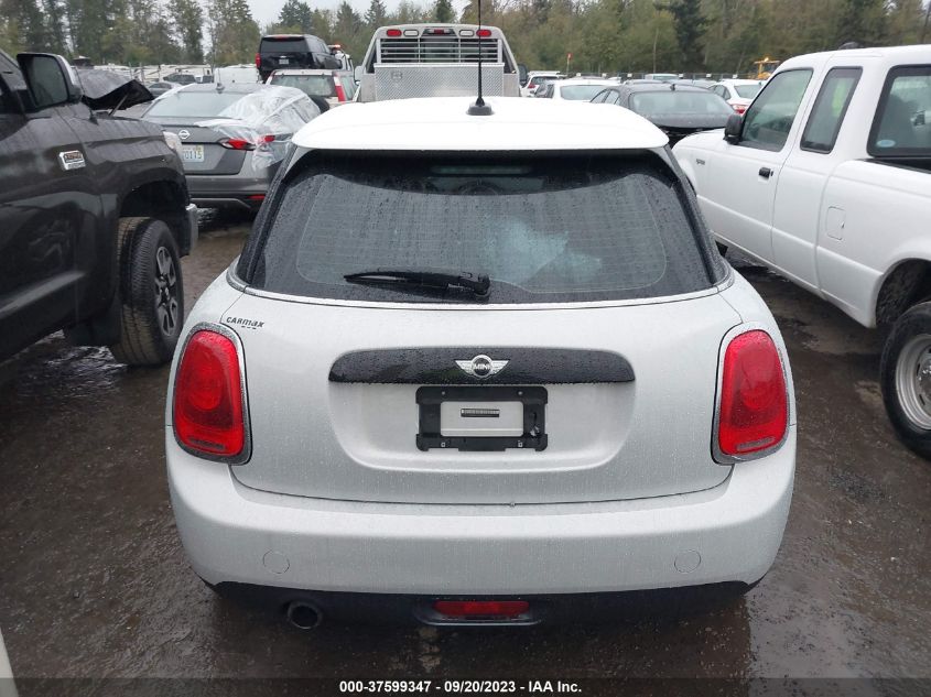 2016 MINI COOPER HARDTOP 4 DOOR - WMWXU1C53G2D09640