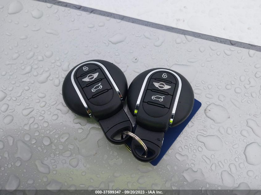2016 MINI COOPER HARDTOP 4 DOOR - WMWXU1C53G2D09640
