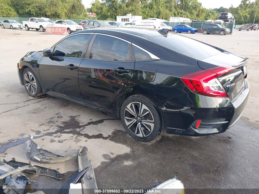 VIN 2HGFC1F78HH636282 2017 HONDA CIVIC SEDAN EX-L