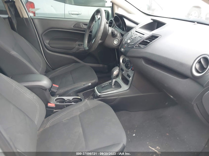 VIN 3FADP4BJ9HM115527 2017 FORD FIESTA SE