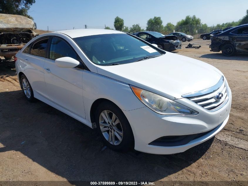 2014 HYUNDAI SONATA GLS - 5NPEB4AC1EH843604