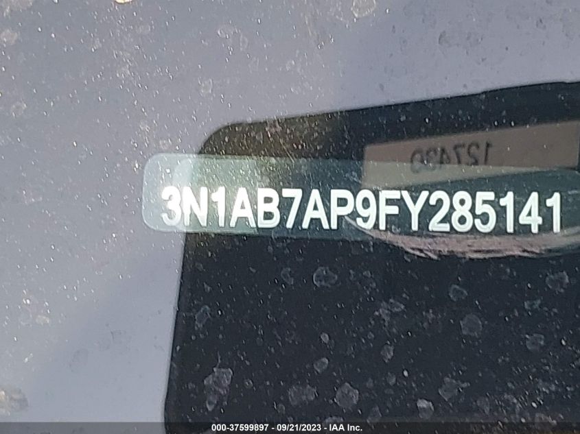 2015 NISSAN SENTRA SR/SL/S/SV/FE+ S - 3N1AB7AP9FY285141