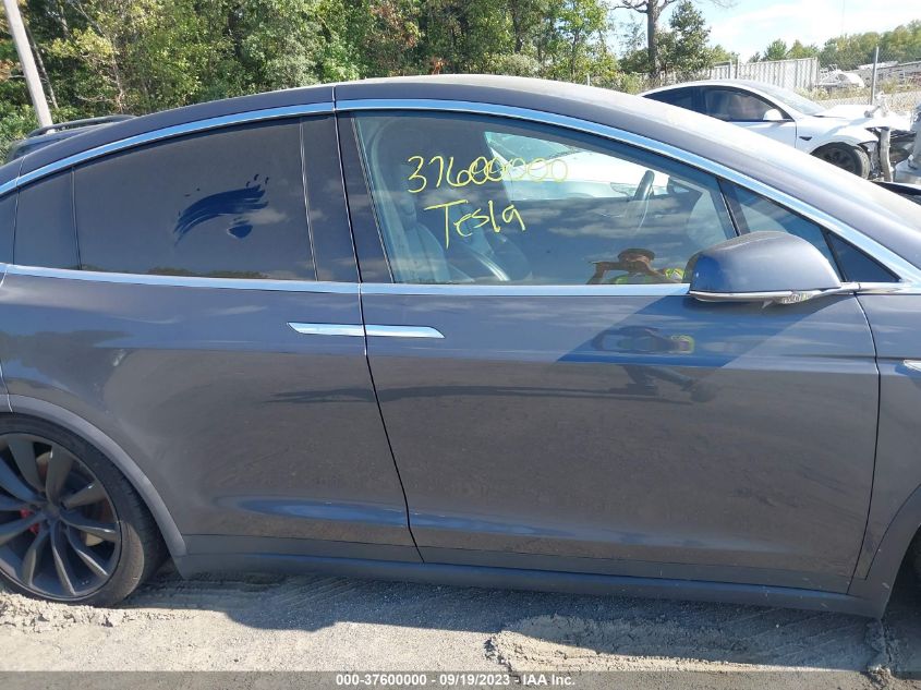 2016 TESLA MODEL X - 5YJXCBE49GF003133
