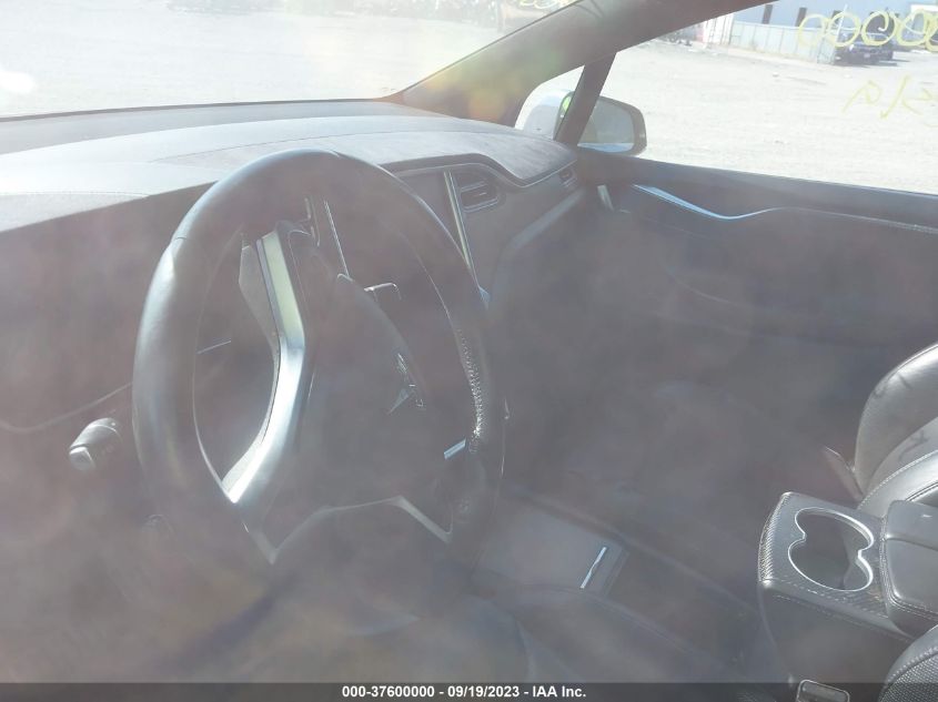 2016 TESLA MODEL X - 5YJXCBE49GF003133