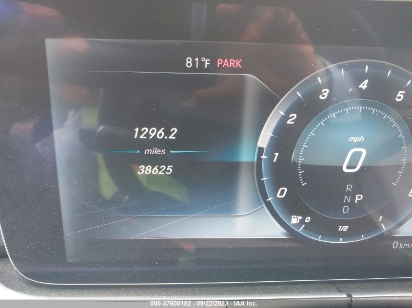 2018 MERCEDES-BENZ E 300 WDDZF4JBXJA340612