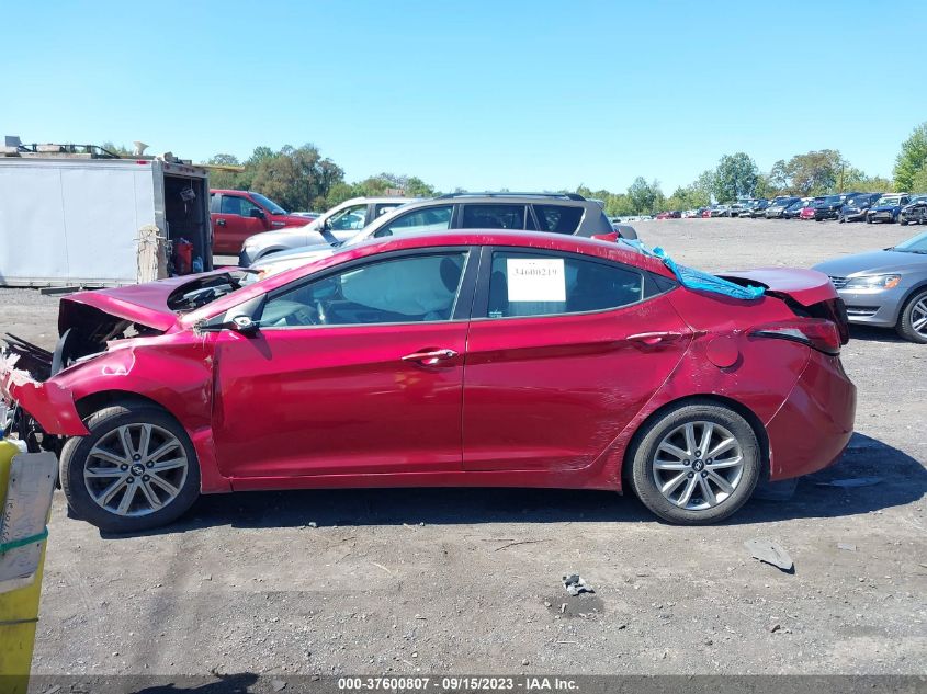 2016 HYUNDAI ELANTRA SE - 5NPDH4AE0GH693371