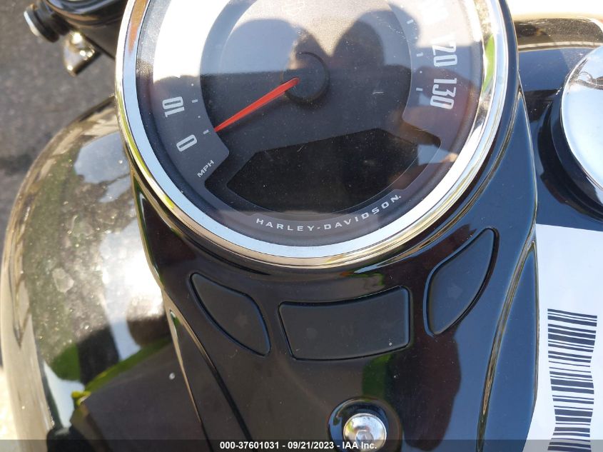 2023 HARLEY-DAVIDSON FLHCS 1HD1YBK14PB061363