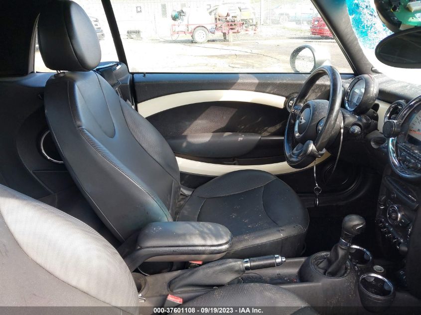 2013 MINI COOPER CONVERTIBLE WMWZN3C50DT568140