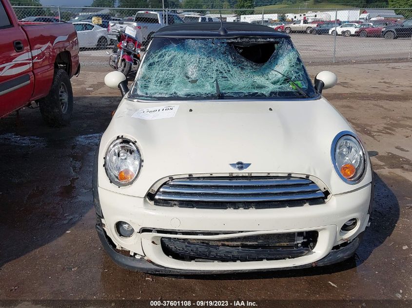 2013 MINI COOPER CONVERTIBLE WMWZN3C50DT568140