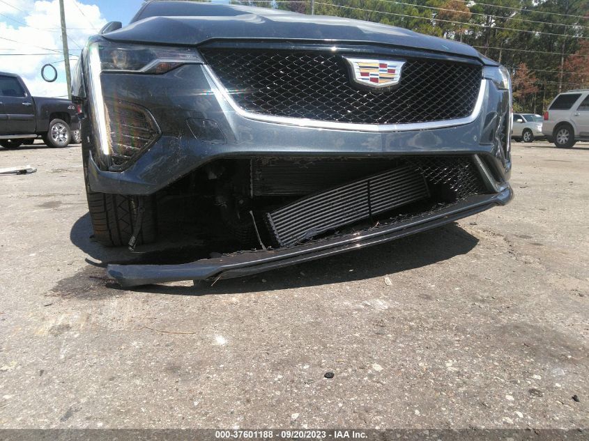 1G6DC5RK7M0114242 Cadillac CT4 SPORT 6