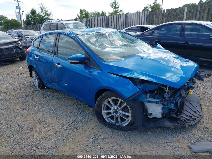 2015 FORD FOCUS SE - 1FADP3K29FL302624