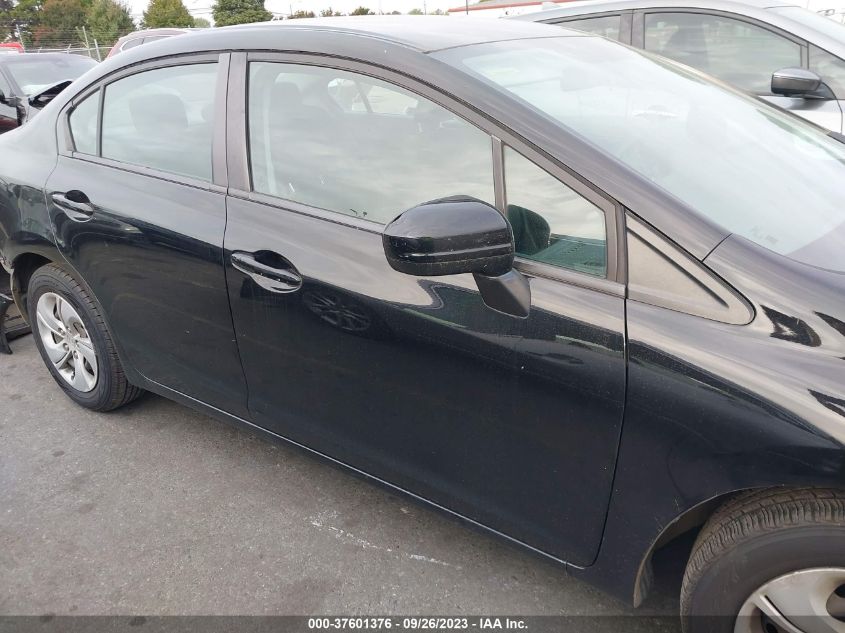 2015 HONDA CIVIC LX - 19XFB2F5XFE018931