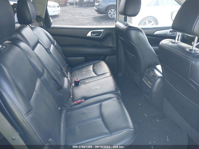 VIN 5N1DR2MM8HC681367 2017 NISSAN PATHFINDER SL