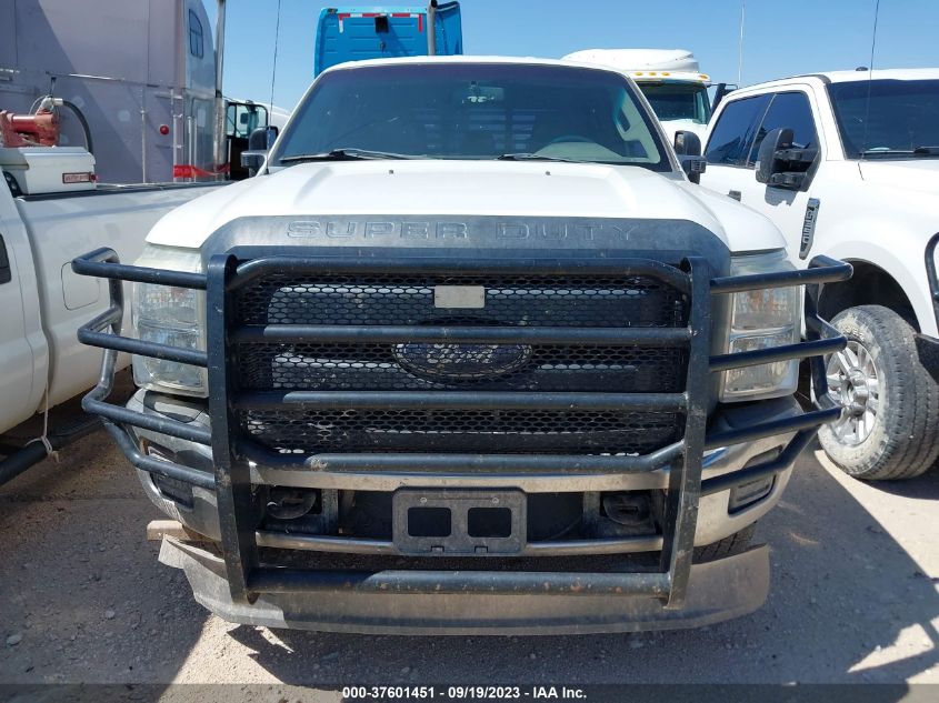 2015 FORD SUPER DUTY F-250 SRW LARIAT/PLATINUM - 1FT7W2B67FEA16458