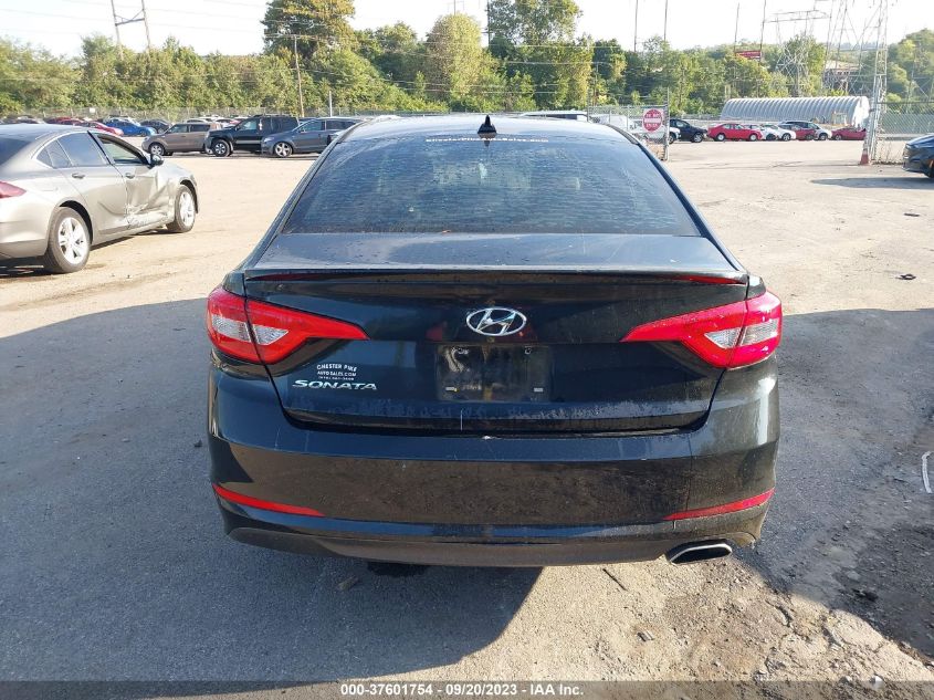 2015 HYUNDAI SONATA 2.4L SE - 5NPE24AF2FH228541