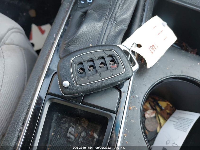2015 HYUNDAI SONATA 2.4L SE - 5NPE24AF2FH228541