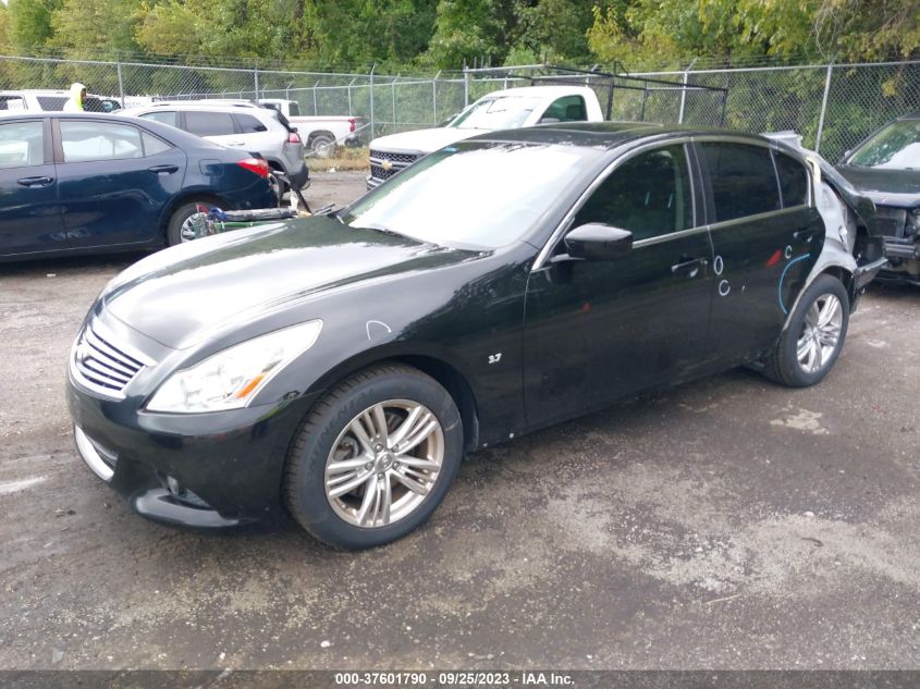 2015 INFINITI Q40 JN1CV6AR1FM521313