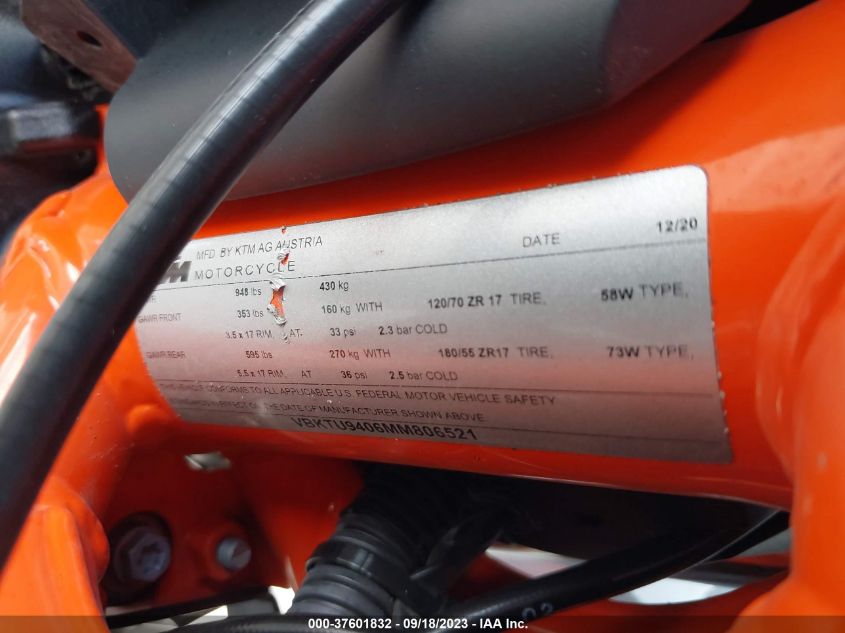 2021 KTM 890 DUKE R - VBKTU9406MM806521