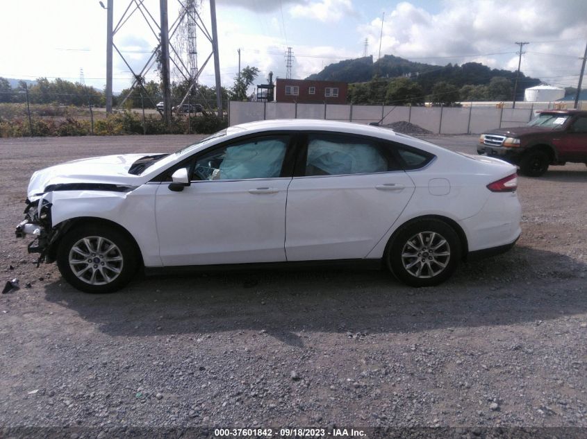 2016 FORD FUSION S - 3FA6P0G73GR126829