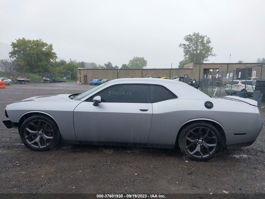 VIN 2C3CDZAGXJH183457 2018 DODGE CHALLENGER SXT PLUS