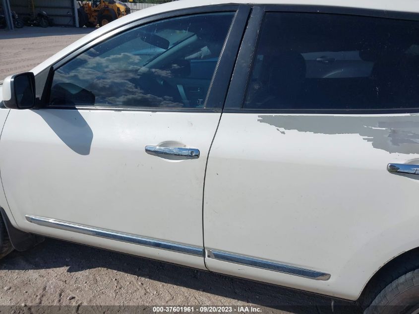 2013 NISSAN ROGUE S - JN8AS5MT4DW530429