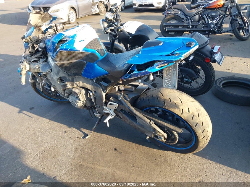 VIN JH2SC7718JK100531 2018 HONDA CBR1000 RR
